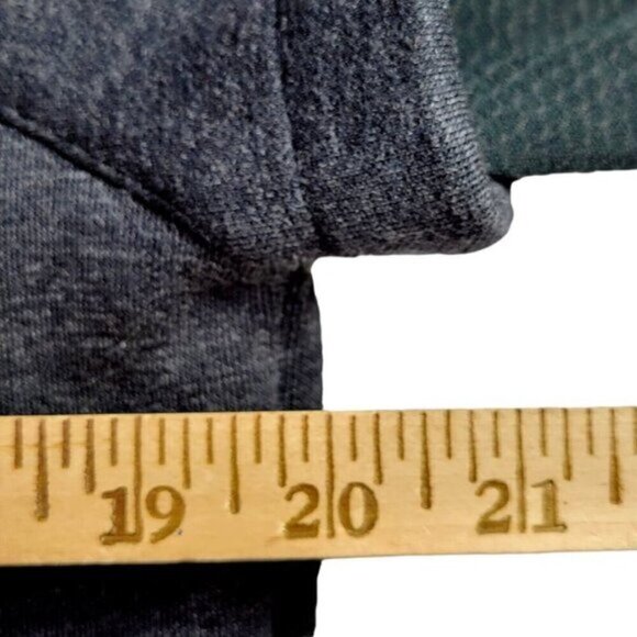 Nike Running Jacket Women Size S Black and Gray Snap Front Zip Pockets Thumbhole - Picture 13 of 14